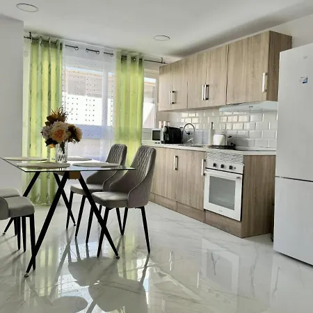 Central Alicante Apartment
