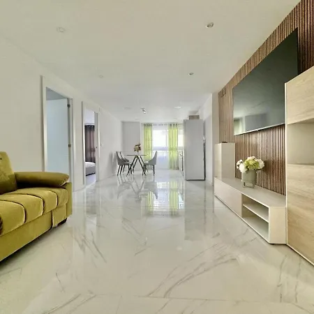 Central Alicante Apartment Apartman